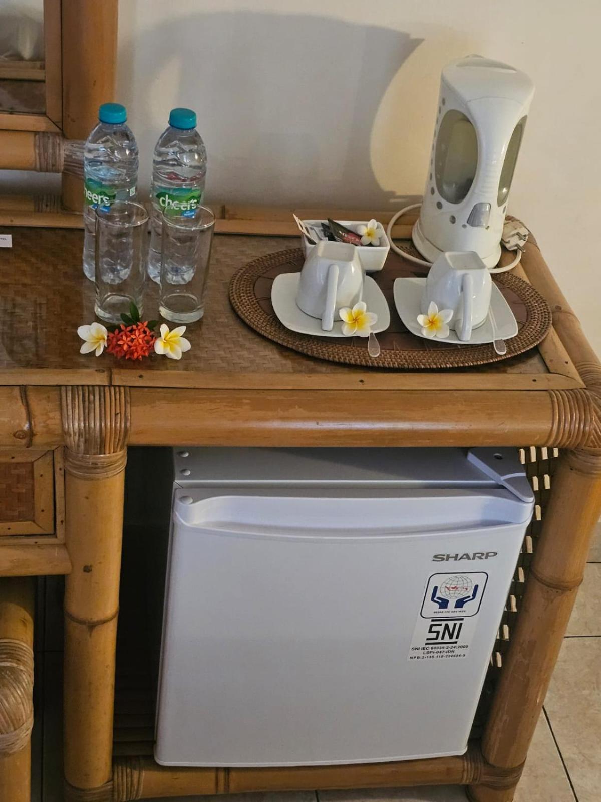 Lovina Hotel Chonos מראה חיצוני תמונה