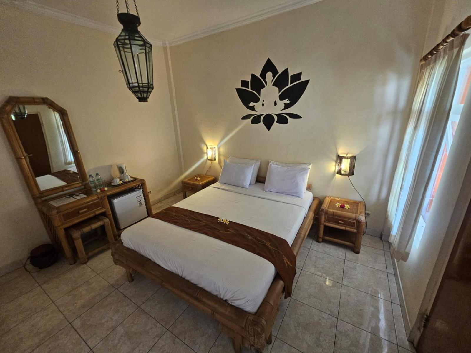 Lovina Hotel Chonos מראה חיצוני תמונה