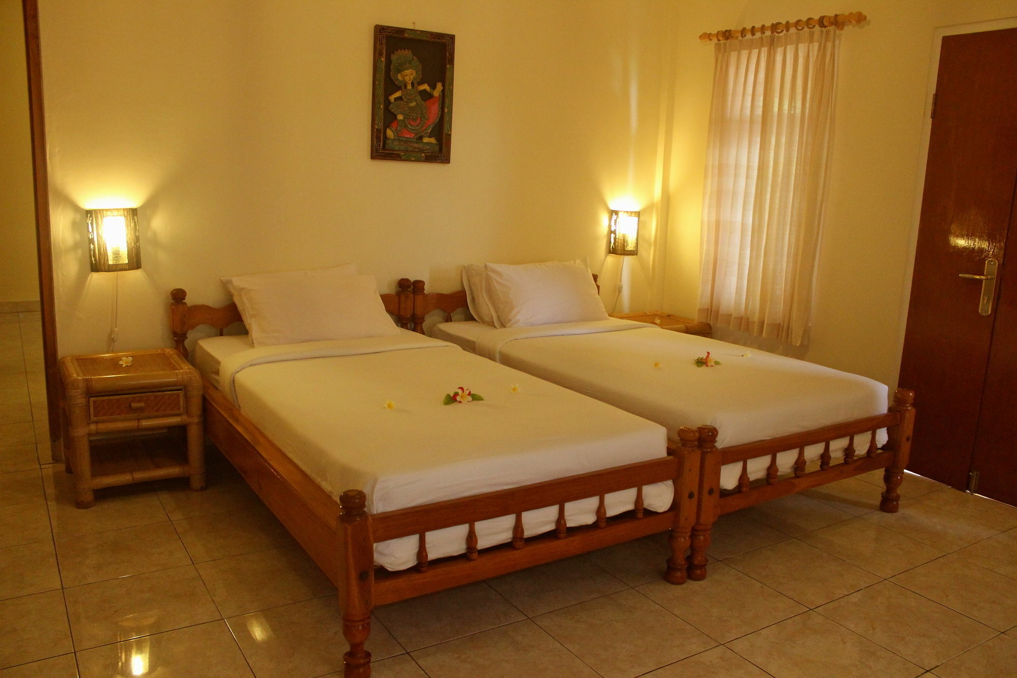 Lovina Hotel Chonos מראה חיצוני תמונה
