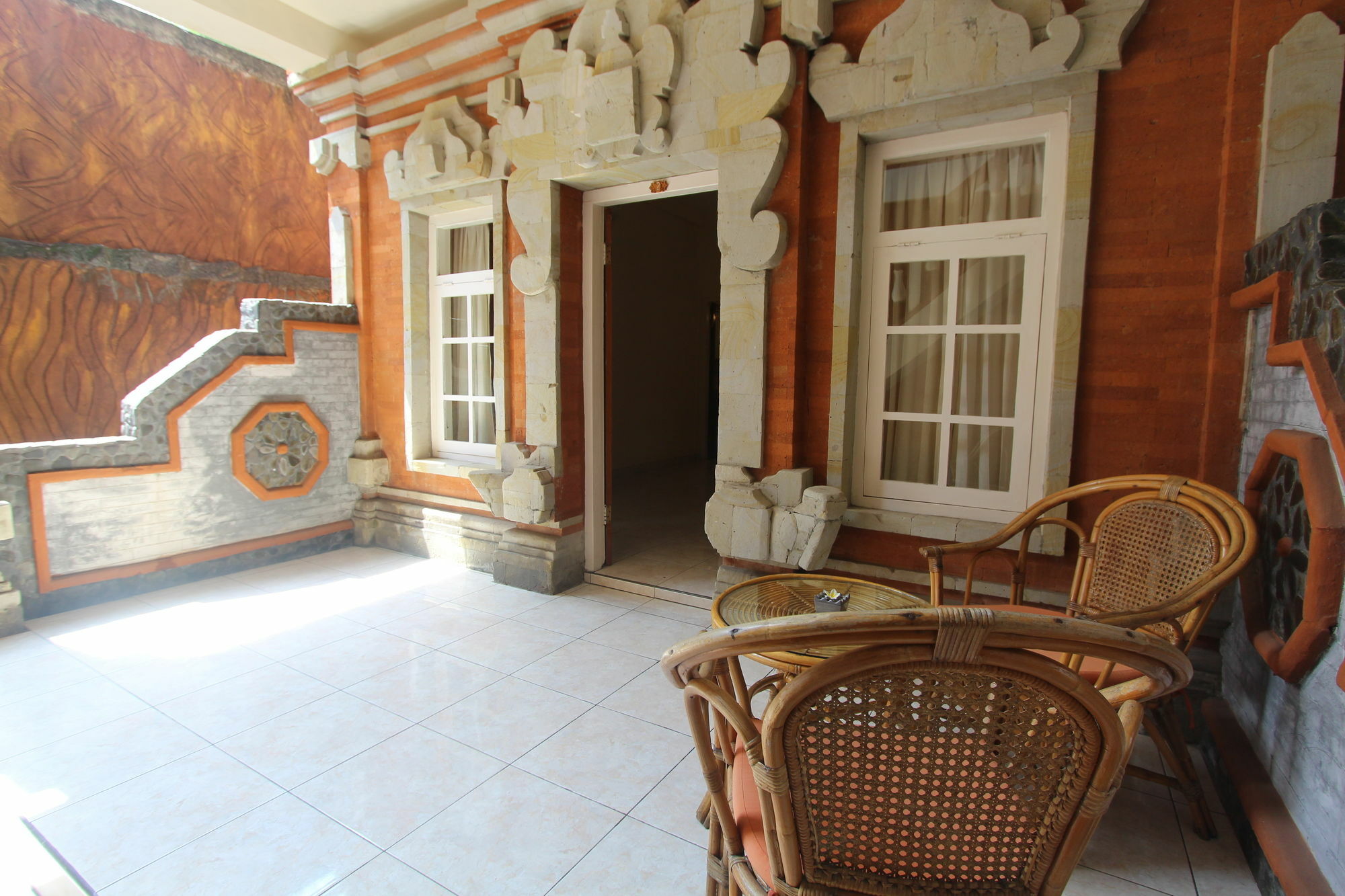 Lovina Hotel Chonos מראה חיצוני תמונה