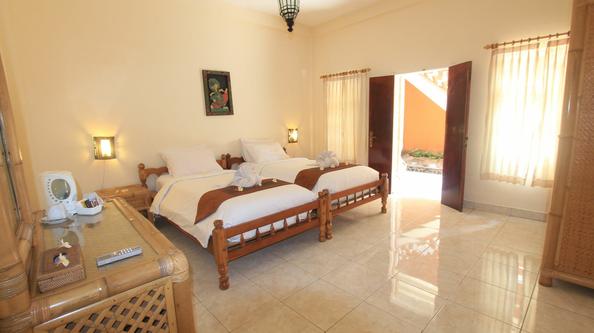 Lovina Hotel Chonos מראה חיצוני תמונה