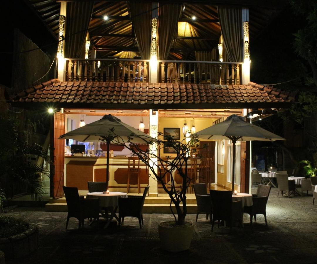Lovina Hotel Chonos מראה חיצוני תמונה